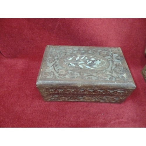 273 - 2 X CARVED WOODEN BOXES. HINGED LIDS.