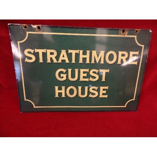 277 - DOUBLE SIDE SIGN FOR HANGING 'STRATHMORE GUEST HOUSE'