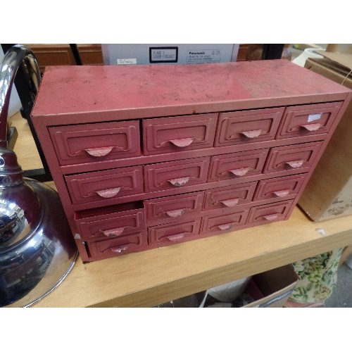 286 - SMALL RED METAL MULTI-DRAWER WORKSHOP CHEST. FOR NAILS/SCREWS ETC