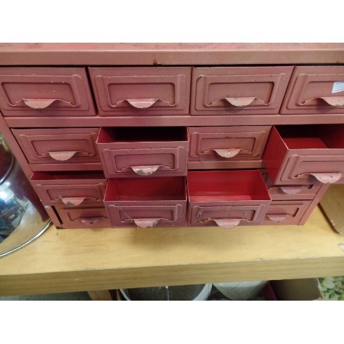 286 - SMALL RED METAL MULTI-DRAWER WORKSHOP CHEST. FOR NAILS/SCREWS ETC