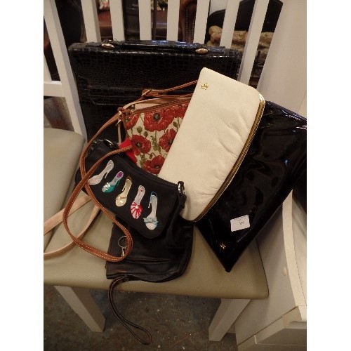 334 - 6 X HANDBAGS. INC JAPELLE BY SHILTON INTERNATIONAL, AND A LARGE BLACK MOC-CROC BAG