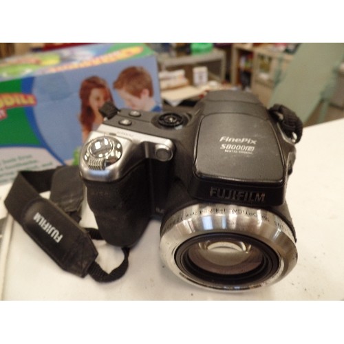 375 - FUJU FINE-PIX. S8000 DIGITAL CAMERA, WITH INSTRUCTIONS, STRAP ETC. ALSO A SONY IR LIGHT-HVL-IRH2.