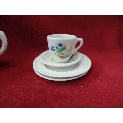 13 - 1940'S STAFFORDSHIRE DOLL'S PART TEASET - POPPY PATTERN