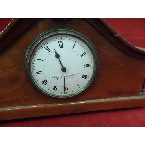 18 - A GOOD QUALITY EDWARDIAN WALNUT CASED MANTLE CLOCK WITH ENAMEL FACE MARKED 