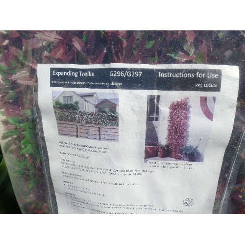 403 - 2 NEW/PACKAGED PACKS OF EXPANDING TRELLIS. 'RED VIRGINIA CREEPER' BY COOPERS OF STORTFORD.