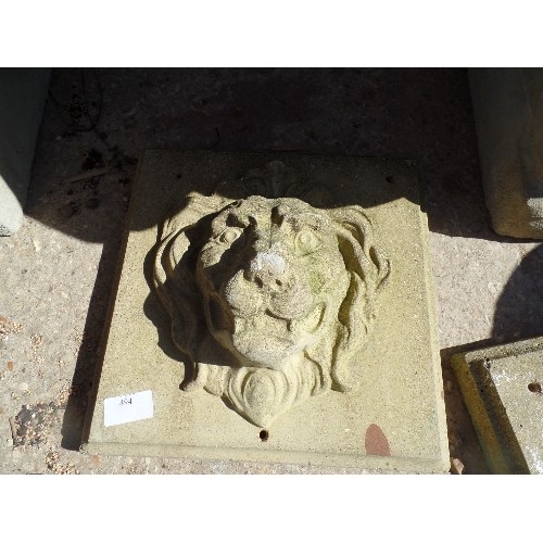 494 - LION HEAD GARDEN WALL PLAQUE.