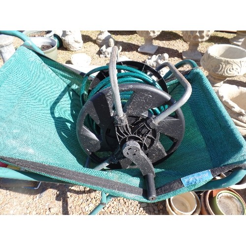 520 - GARDEN LOT. INC DR-GROWGOOD GARDEN TROLLEY, HOSE REEL ON FRAME, AND WATERING CAN.