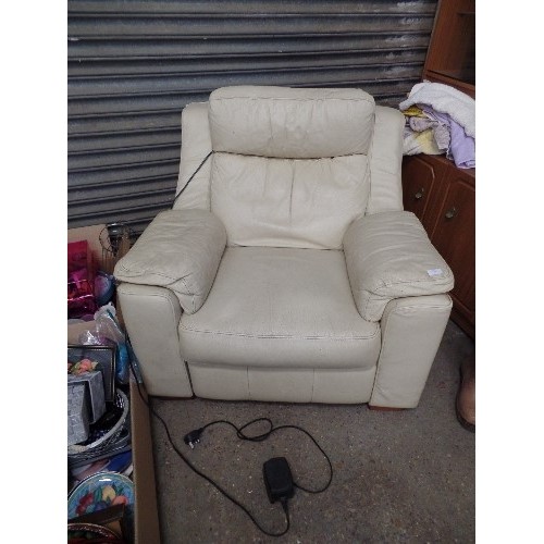 595 - CREAM LEATHER ELECTRIC RECLINING ARMCHAIR - WORKING