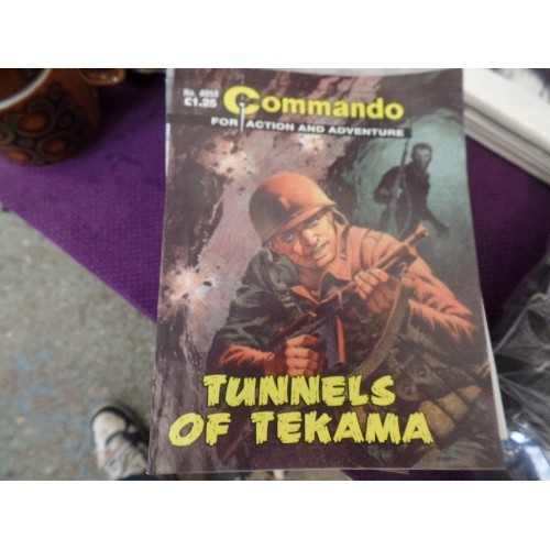 124 - STACK OF SMALL VINTAGE COMMANDO COMIC BOOKS.