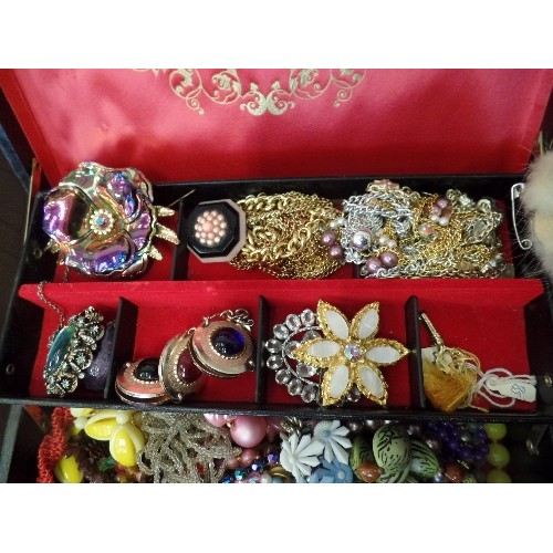 104 - COSTUME JEWELLERY, CONTAINED IN 2-TIER JEWELLERY BOX.