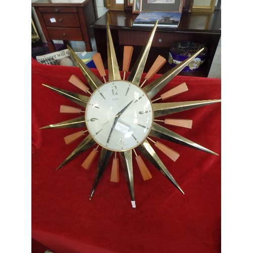 211 - RETRO METAMEC SUNBURST WALL CLOCK, WITH 'BRASS & TEAK' RAYS.