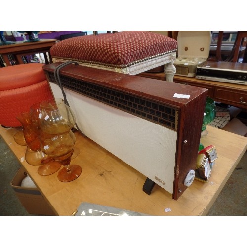 282 - RETRO BERRY LOWLINE CONVECTOR HEATER. WOODEN CASING WITH WHITE TEXTURED FRONT PANEL.