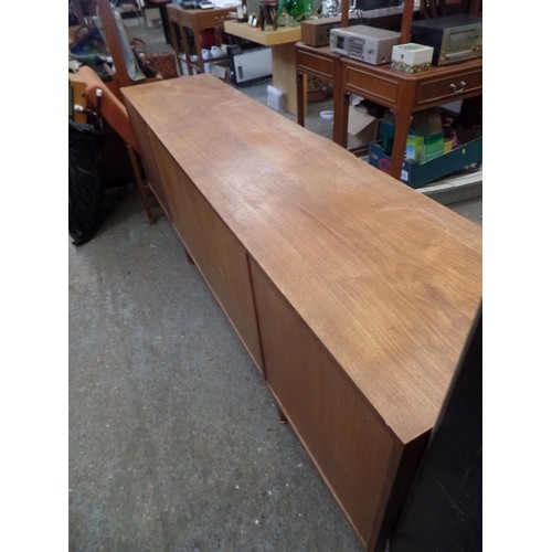 308 - BEAUTIFUL McINTOSH MID-CENTURY TEAK SIDEBOARD. 202CM W. LOVELY ROLLED HANDLE DETAIL. TAPERED LEGS WI... 