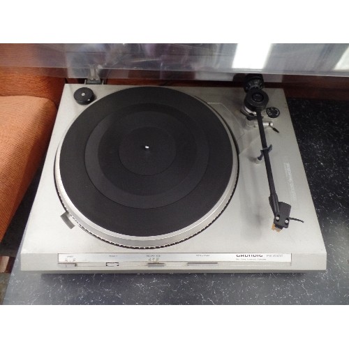 315 - VINTAGE GRUNDIG PS2500 'BELT-DRIVE AUTOMATIC' TURNTABLE.