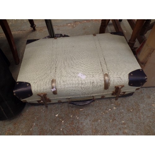 339 - A VINTAGE RIGID SUITCASE IN VERY PALE GREEN. TOGETHER WITH A VANITY CASE WITH LOVELY RED LINING, MIR... 