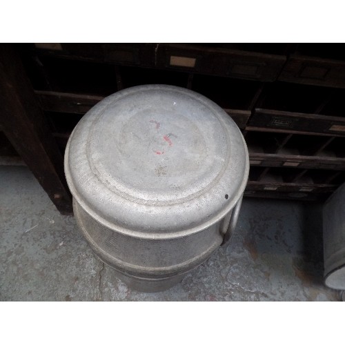 357 - 10 GALLON VINTAGE MILK CHURN - UNITED DAIRIES