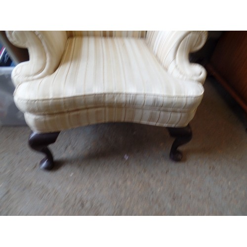 369 - LARGE VINTAGE QUEEN ANNE STYLE TALL-BACKED WING-BACK CHAIR. BY BRIDGECRAFT FURNITURE. CREAM AND SAND... 