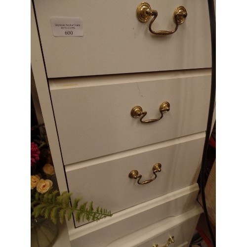 476 - 5 DRAWER CHEST AND A 3 DRAWER BEDSIDE CHEST - WHITE WITH BRASS HANDLES