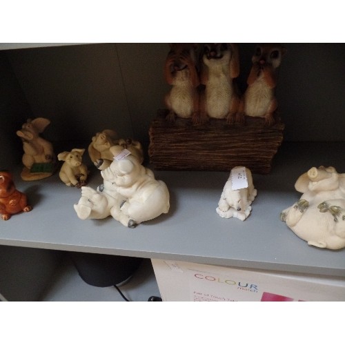 452 - SHELF OF ANIMAL FIGURES INCLUDING PIGGIN