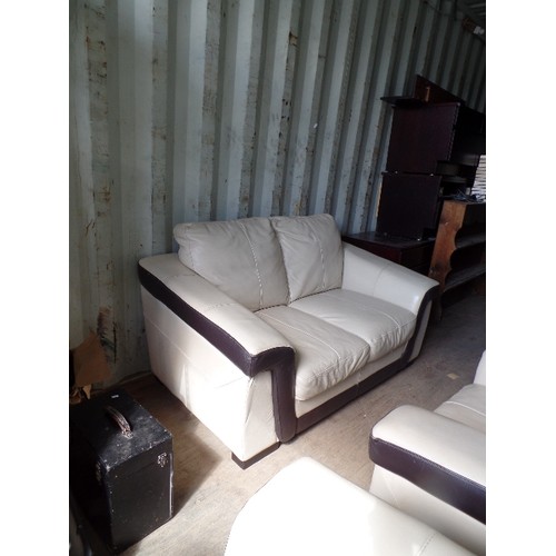 545 - CONTEMPORARY WHITE AND BROWN LEATHER 3 PIECE SUITE