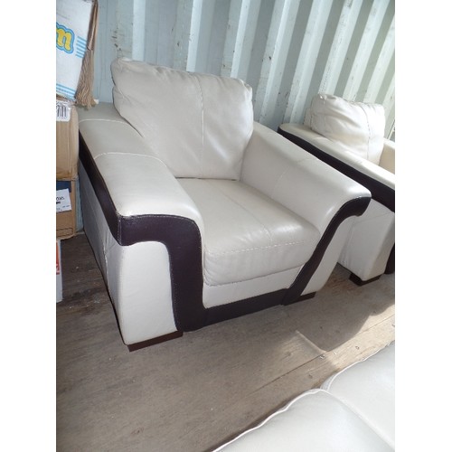 545 - CONTEMPORARY WHITE AND BROWN LEATHER 3 PIECE SUITE