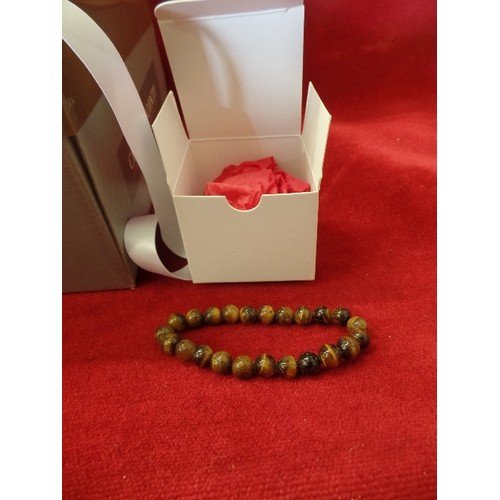 61 - 6 SEMI PRECIOUS GEM STONE NECKLACES AND 2 BRACELETS - ALL IN GIFT BOXES