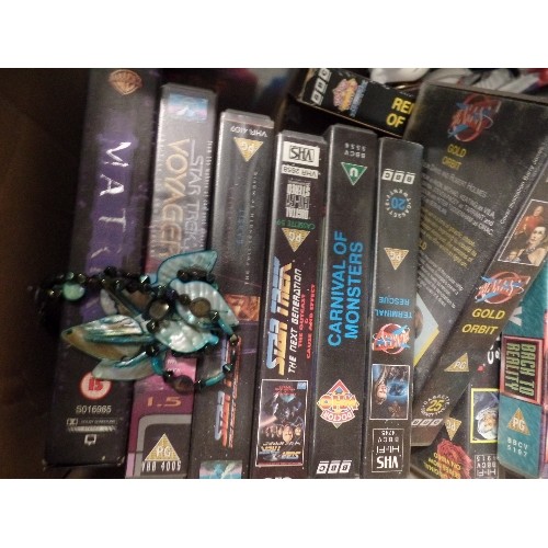 138 - SELECTION VHS VIDEOS INCLUDING  STAR TREK VOYAGER, MATRIX, DR WHO, RED DWARF ETC