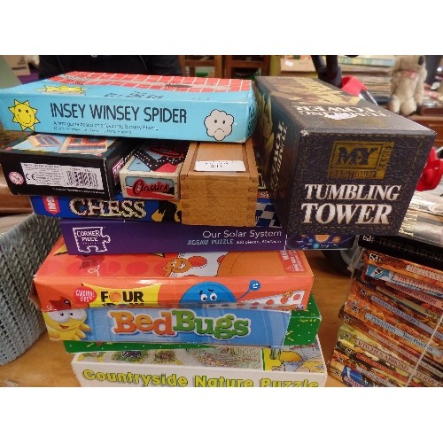 241 - COLLECTION GOOD GAMES - CRIBBAGE, CHESS, INSEY WINSEY SPIDER,BED BUGS, JIGSAW PUZZLES