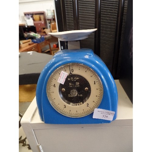 329 - VINTAGE SALTER 'NUMBER 59' KITCHEN SCALES. IN BLUE PLASTIC.