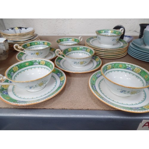 212 - A VERY PRETTY ROYAL DOULTON PART TEASET IN GREEN AND YELLOW PATTERN - 16 PIECES