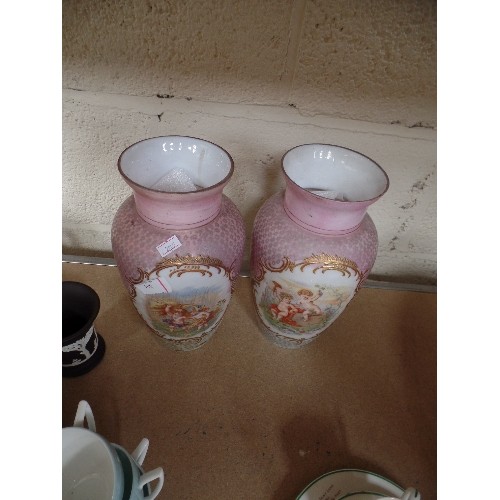 190 - A PAIR OF VICTORIAN OPALINE GLASS VASES DECORATED WITH CHERUBS. HAND GILDING AROUND THE PANELS - 27C... 