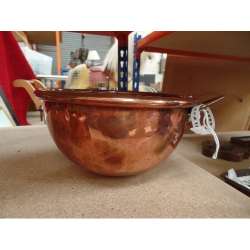 229 - VICTORIAN PLANISHED COPPER MIXING BOWL WITH CARRY  / HANGING HANDLE