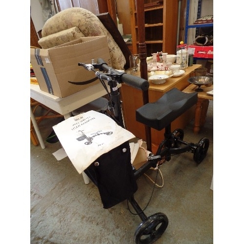 378 - MOBILITY AID-HOMCOM KNEE-WALKER ROLLATOR. WITH BRAKES & SHOPPING CARRIER.