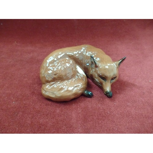 2 - BESWICK FOX FIGURE - PRINTED CIRCULAR MARK - 10CM ACROSS