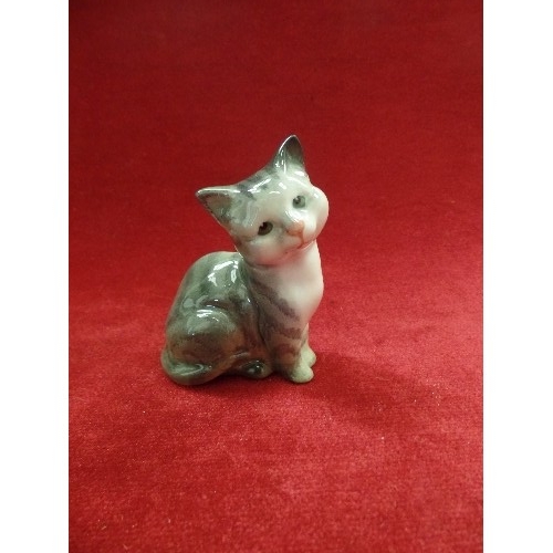 3 - BESWICK GREY KITTEN FIGURE - PRINTED BLACK MARK TO BASE - 8CM