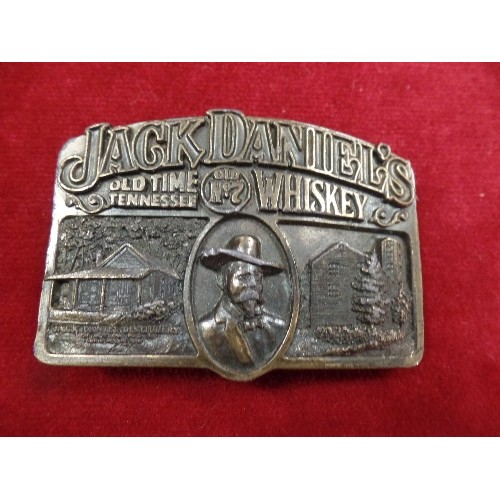 23 - JACK DANIELS WHISKEY BUCKLE - 1989 JACK DANIEL DISTILLERY