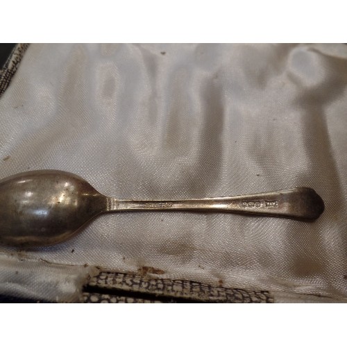 392 - MIXED SILVER & SILVER-PLATED ITEMS. 2 X STERLING SILVER TEASPOONS, BON-BON DISH, ART DECO BEAKER, SP... 