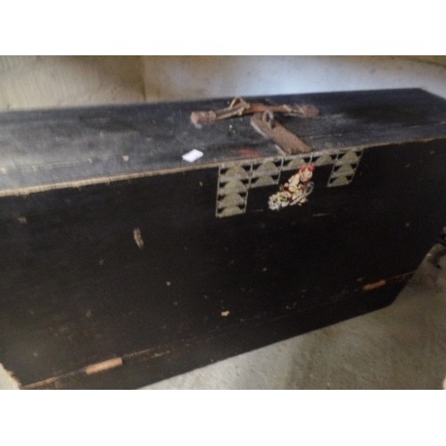 135A - VINTAGE PINE CARPENTERS TOOL BOX