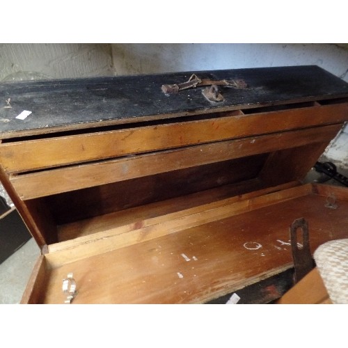 135A - VINTAGE PINE CARPENTERS TOOL BOX