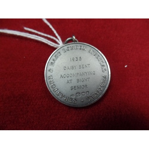 33 - STERLING SILVER HALLMARKED MEDAL - STRATFORD & EAST LONDON MUSICAL FESTIVAL - AWARDED TO DAISY BENT ... 