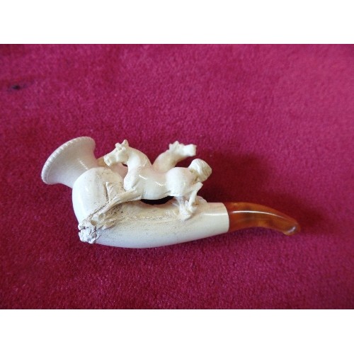 55 - VICTORIAN CARVED MEERSCHAUM PIPE CARVED WITH TWO HORSES  -WITH AMBER MOUTHPIECE, IN ORIGINAL FITTED ... 