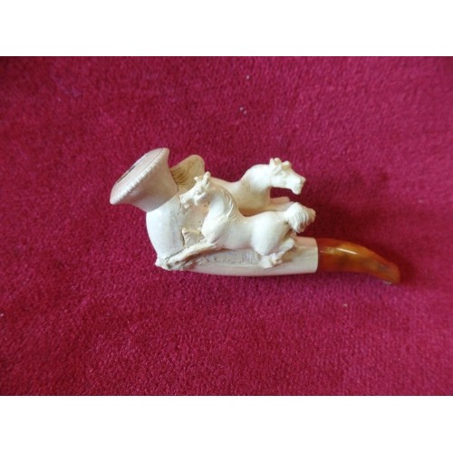 55 - VICTORIAN CARVED MEERSCHAUM PIPE CARVED WITH TWO HORSES  -WITH AMBER MOUTHPIECE, IN ORIGINAL FITTED ... 