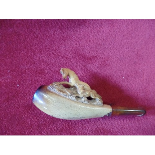 56 - VICTORIAN CARVED MEERSCHAUM PIPE CARVED WITH A HORSE AND A FOX  -WITH AMBER MOUTHPIECE, IN ORIGINAL ... 