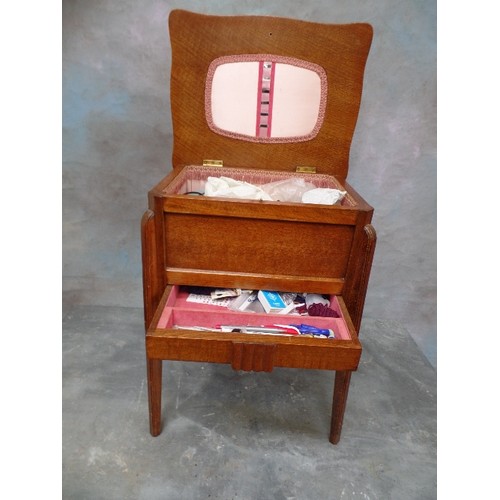 116 - A CIRCA 1940'S OAK VENEERED SEWING BOX WITH DRAWER - CONTENTS OF SEWING ITEMS