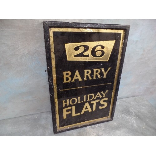 140 - AN ORIGINAL CIRCA 1950'S GLASS HOLIDAY FLATS NOTICE, 