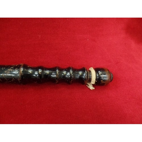 171 - VINTAGE WOODEN TRUNCHEON