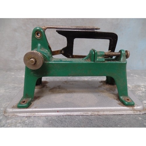 245 - MODEL TINPLATE SAW BENCH - FOR USE WITH MAMOD FLYWHEEL AND BELT