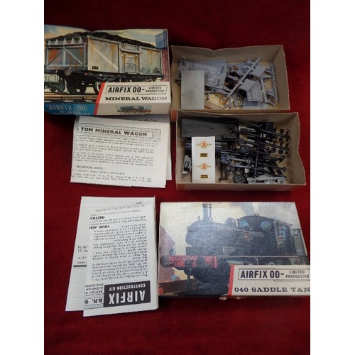 237 - COLLECTION OF SEVEN VINTAGE AIRFIX 00 GAUGE SCALE MODELS OF ROLLING STOCK INCLUDING LOWMAC B.R. 14 T... 