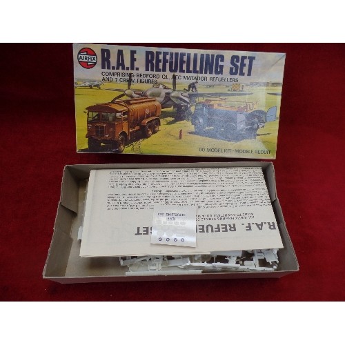 236 - VINTAGE AIRFIX R.A.F. REFUELLING SET