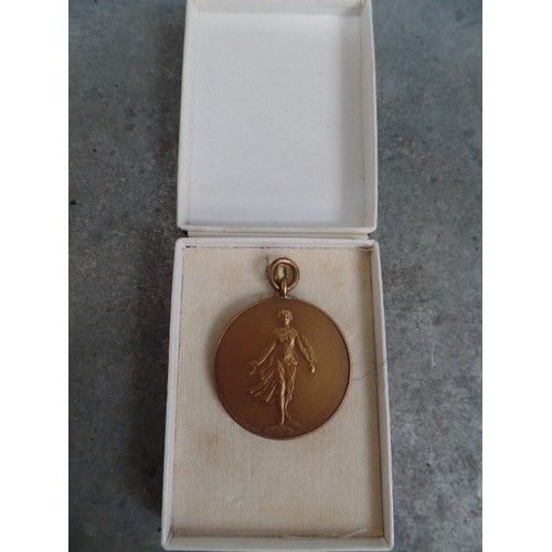 35 - 1930'S BRONZE MEDAL FOR THE ALEXANDRA PARK OPEN EISTEDDFOD - AWARDED 1937 FOR 